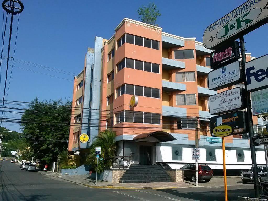 Apartahotel Jardines Metropolitanos Santiago De Los Caballeros Εξωτερικό φωτογραφία